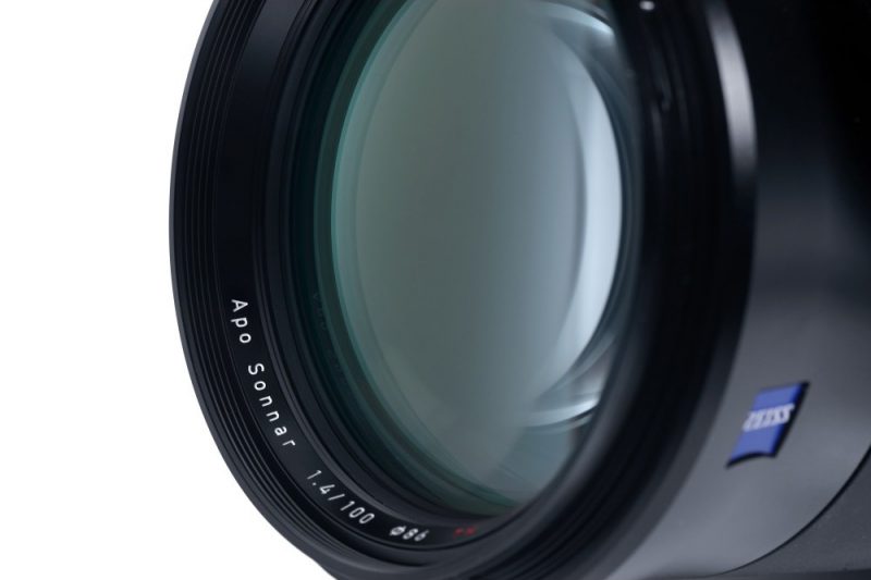 蔡司发布Otus 100mm f/1.4全幅手动对焦镜头