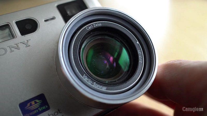 经典即是永恒(十一)：索尼Cyber-shot P1相机
