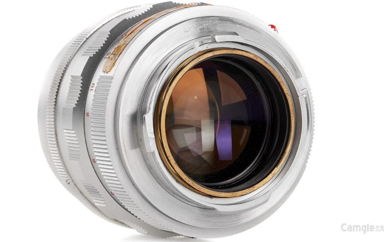 这款徕卡Noctilux 50mm F1.2银色版镜头拍卖估价高达372.8万元！