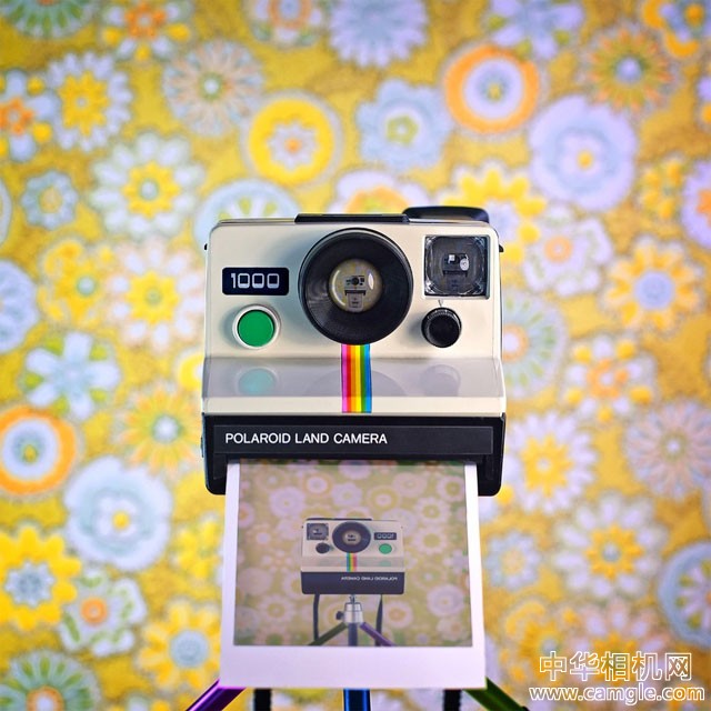 CameraSelfies：相机自己给自己拍照？