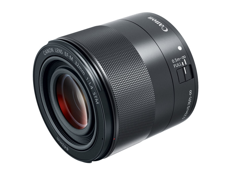 佳能推出新款 EF-M 32mm f/1.4 STM 镜头