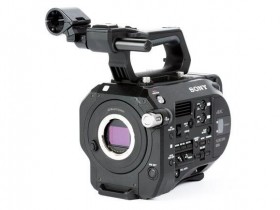 传索尼将于11月中旬发布新款 FS7 mark II E卡口便携式摄像机！