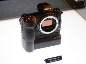 尼康Z6/Z7相机MB-N10电池手柄即将发布
