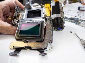 索尼A7R IV新机全拆解：每一处都有改进