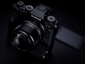 富士发布X-T4相机和XF 16-80mm F4 R OIS WR镜头升级固件