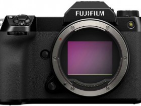 富士正式发布GFX 100S相机